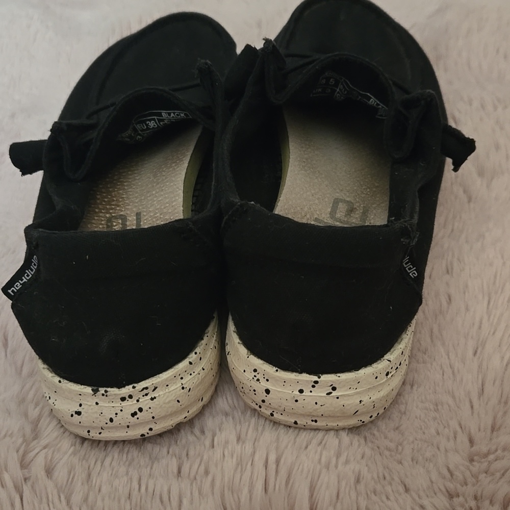 Hey Dude Womens 5.5 Black - Picture 2 of 4
